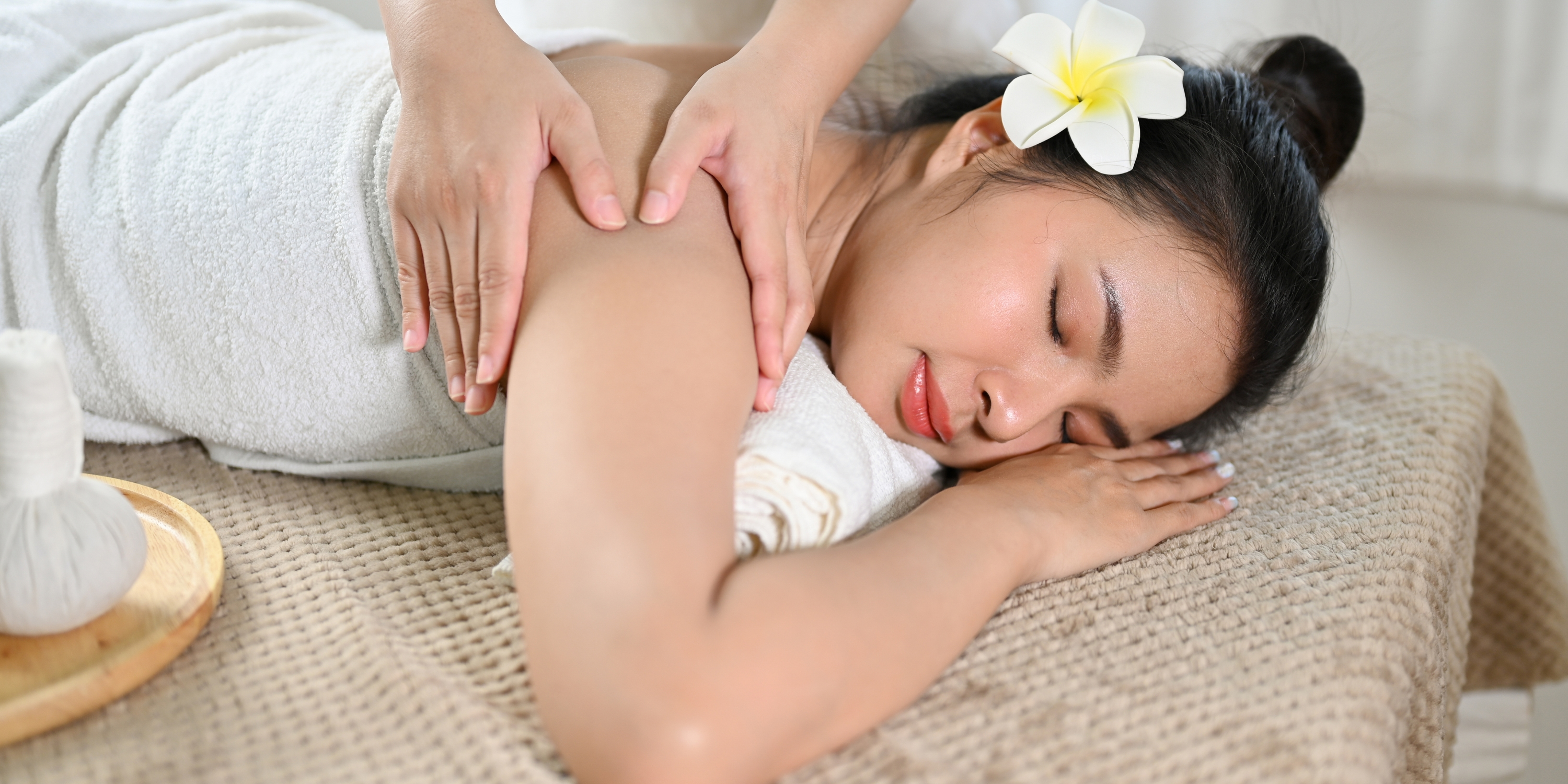 Aromatherapy facial